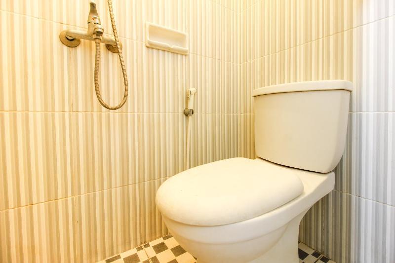 Reddoorz Near Amikom Yogyakarta 2 Maguwo Ngoại thất bức ảnh